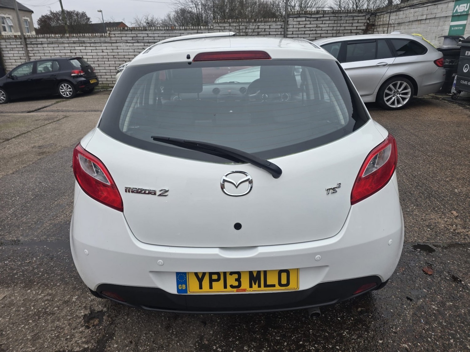 Used Mazda Mazda2 2013 for sale - 77595289: Photo 4