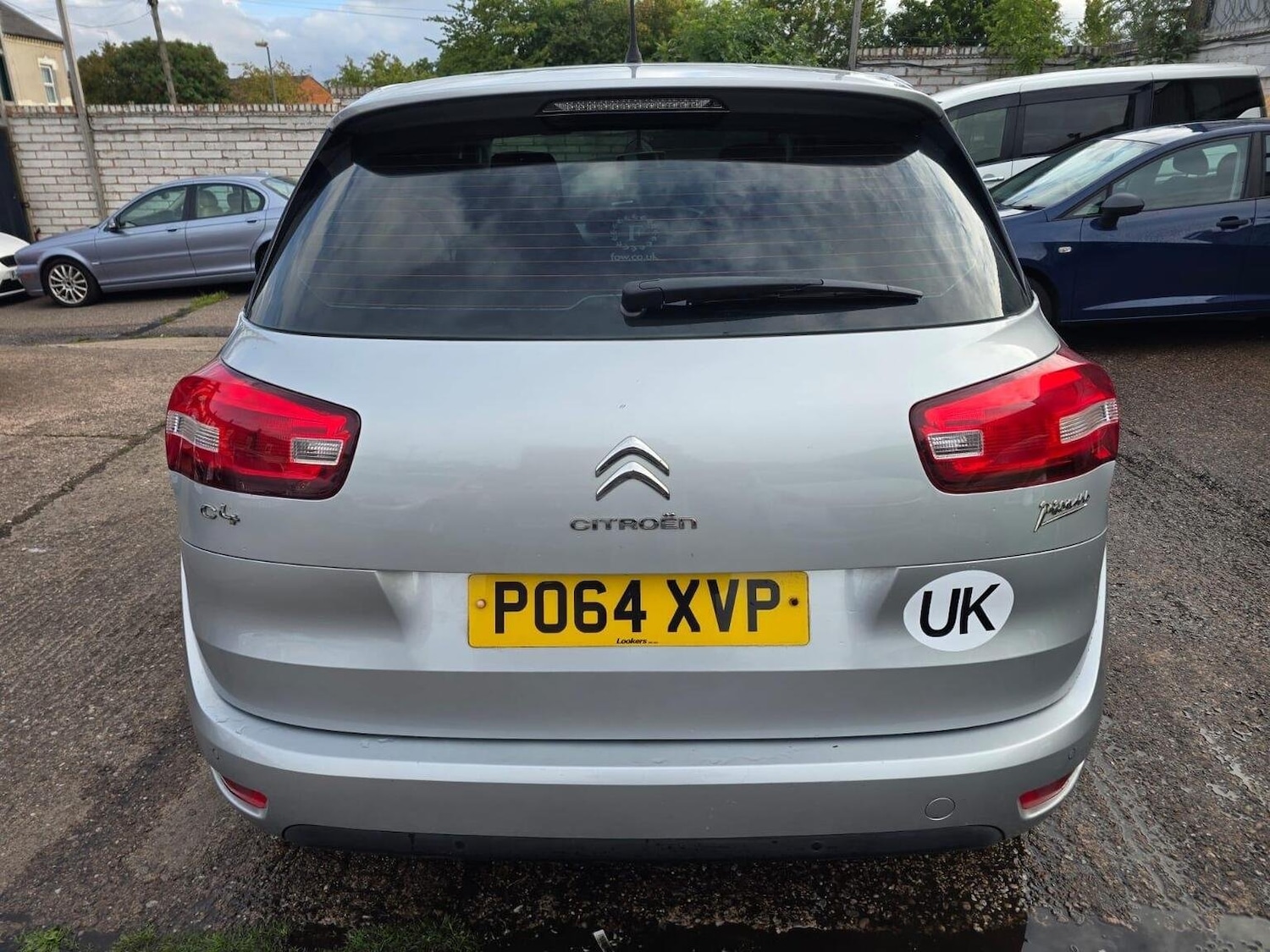 Used Citroen C4 Picasso 2014 for sale - 76793097: Photo 4