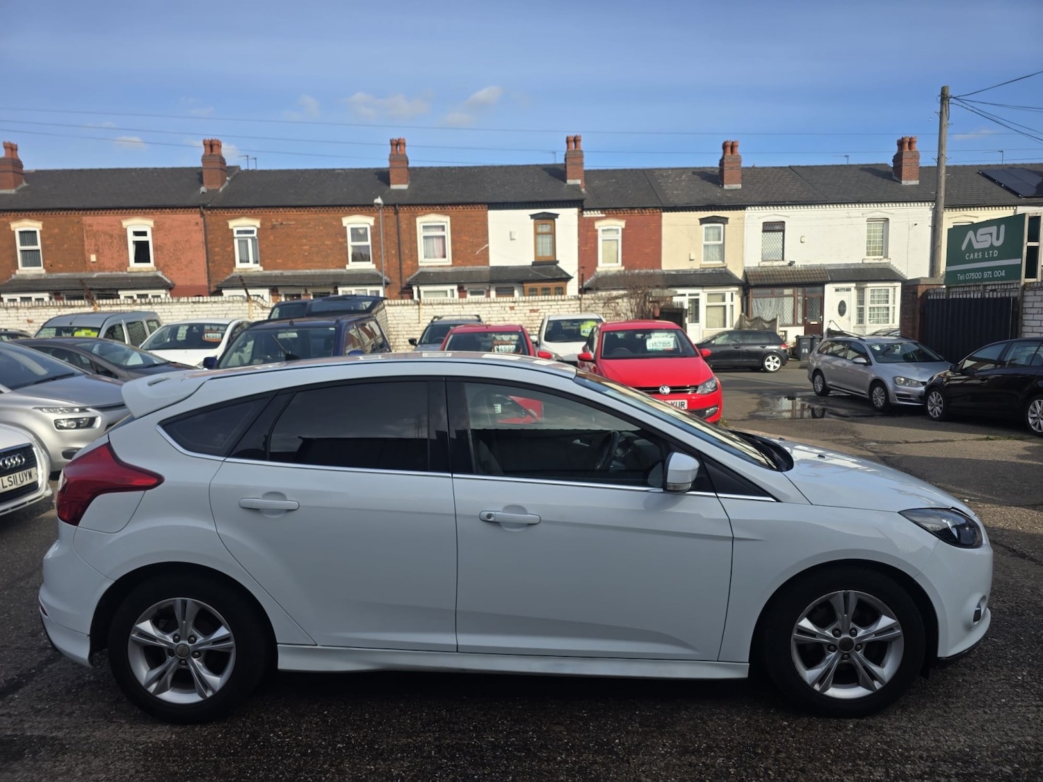 Used Ford Focus 2013 for sale - 78141068: Photo 2