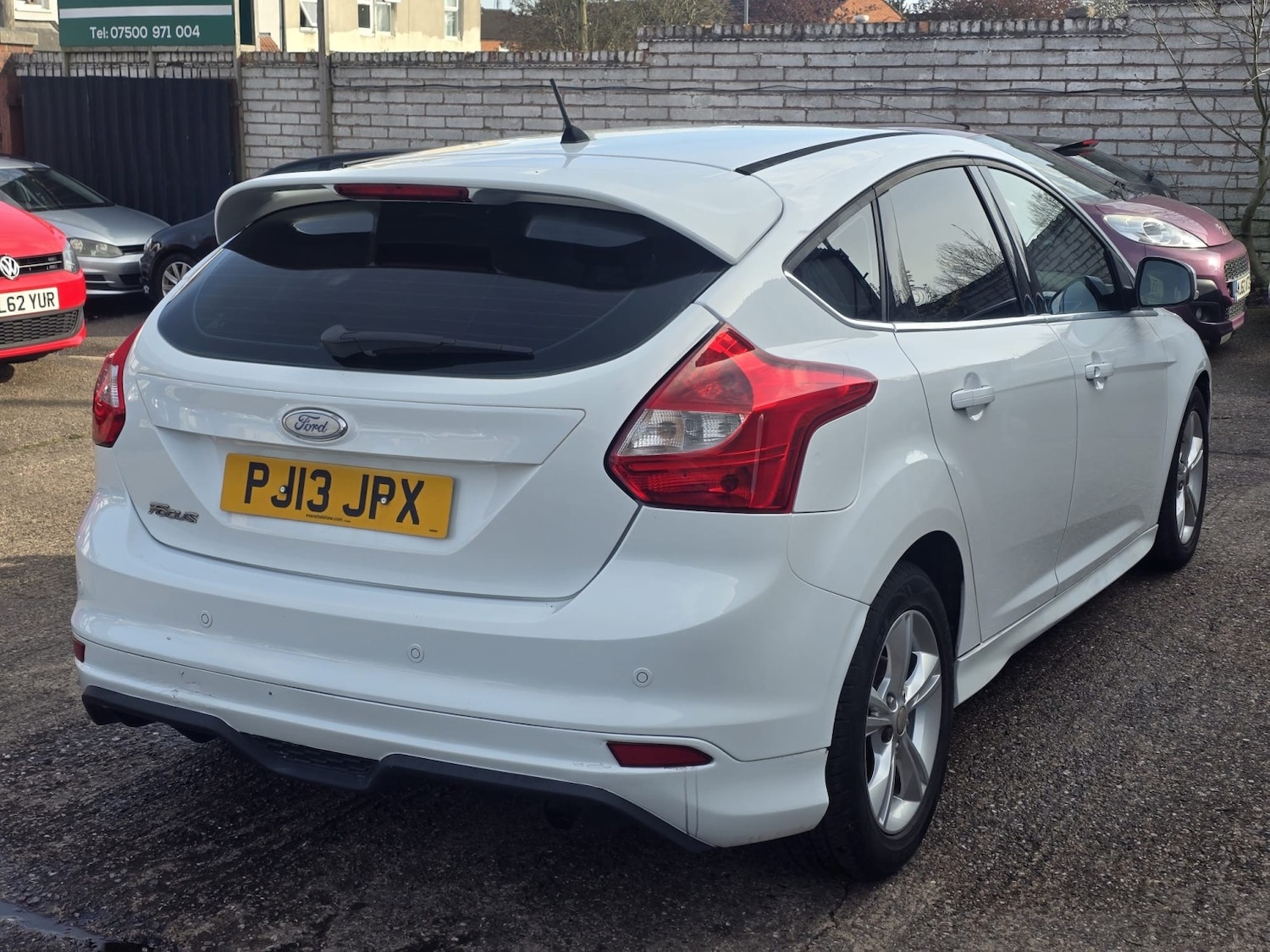 Used Ford Focus 2013 for sale - 78141068: Photo 3