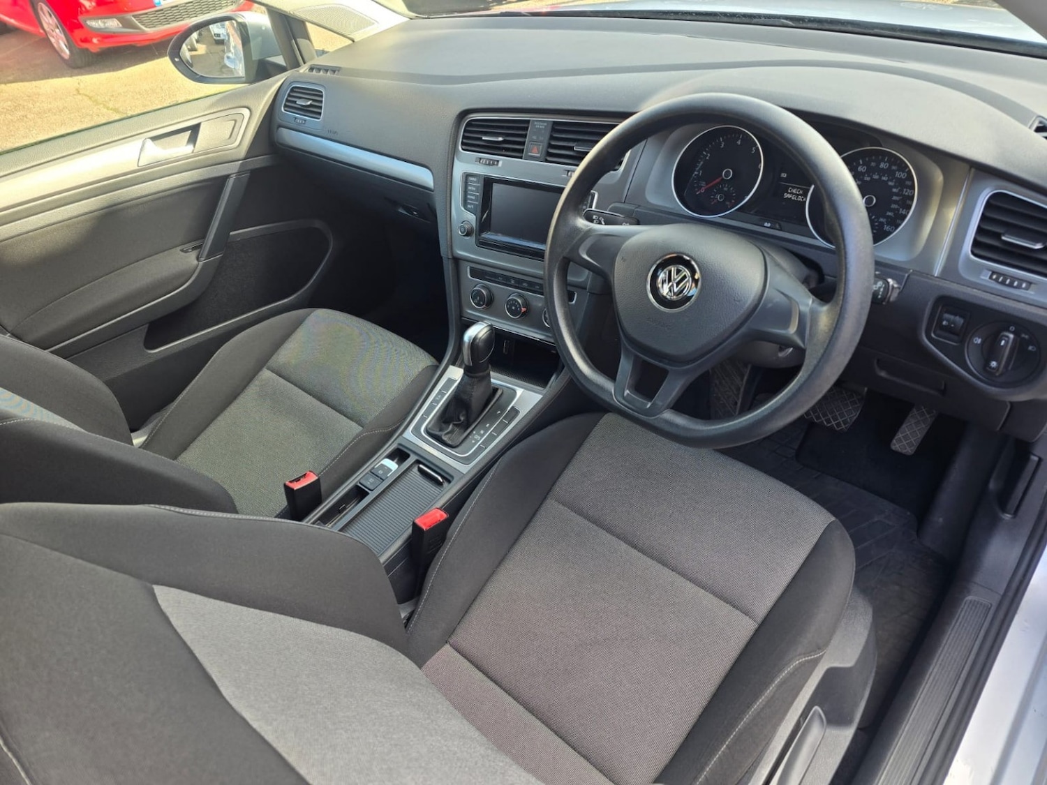 Used Volkswagen Golf 2014 for sale - 78031644: Photo 10
