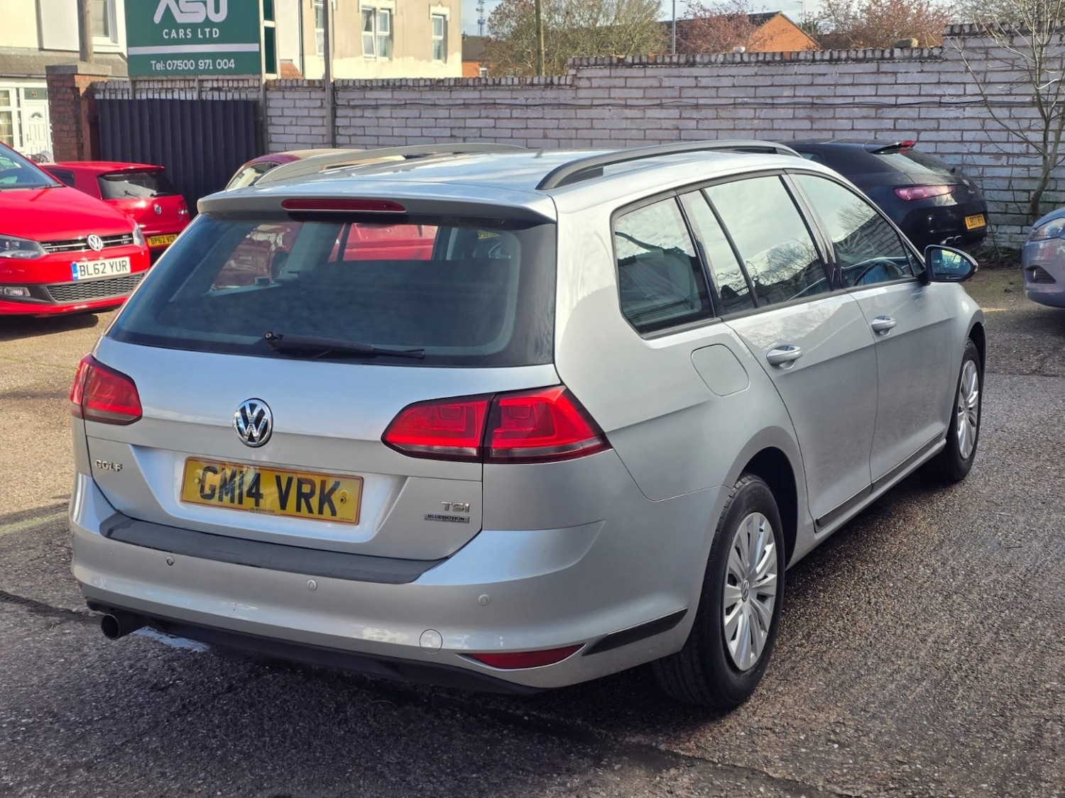 Used Volkswagen Golf 2014 for sale - 78031644: Photo 3