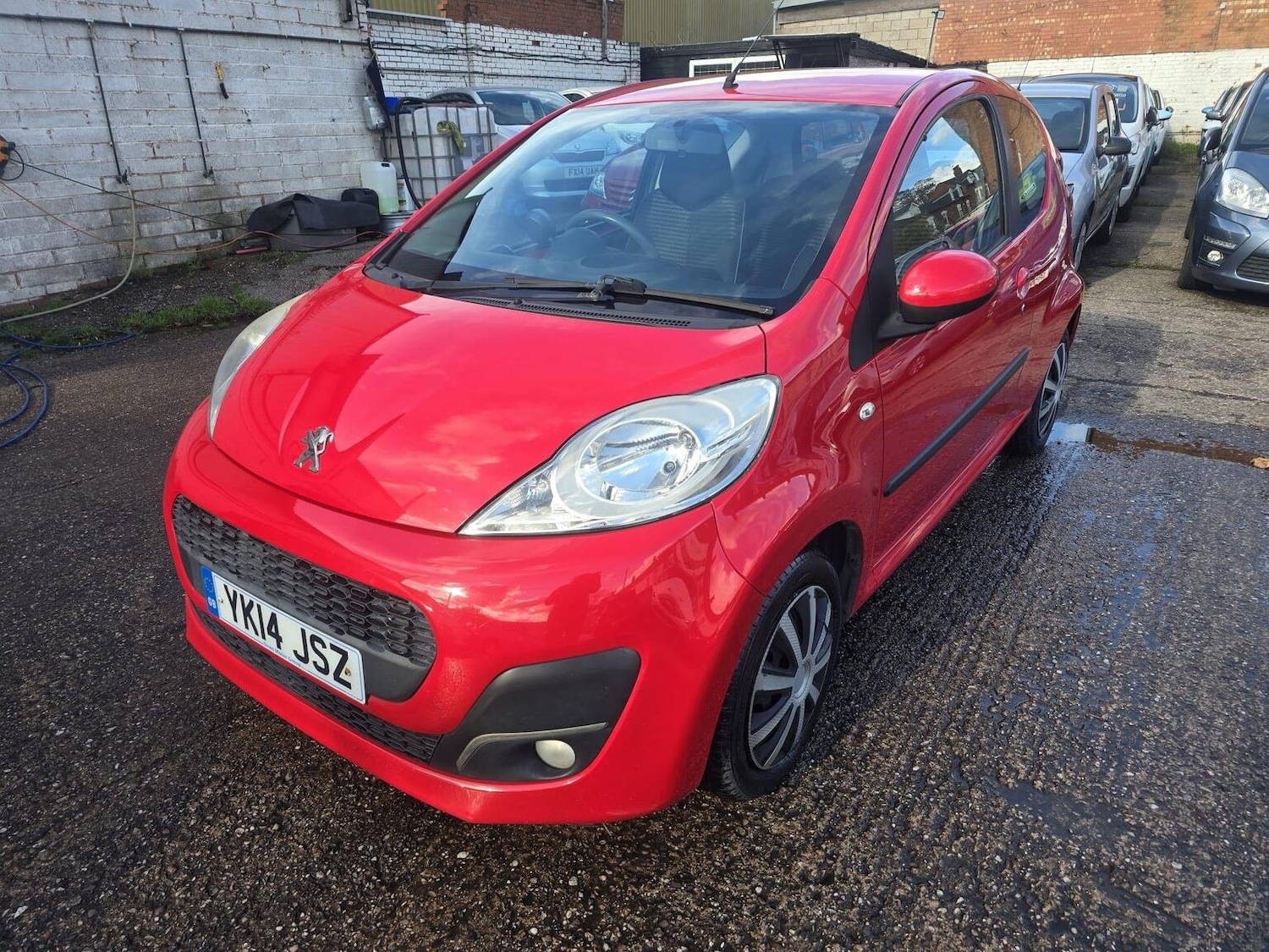 Used Peugeot 107 2014 for sale - 76730069: Photo 6