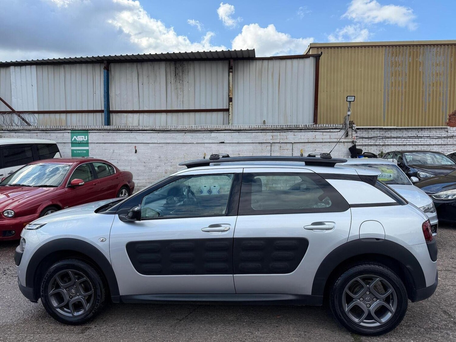 Used Citroen C4 Cactus 2018 for sale - 76730076: Photo 6