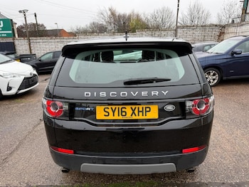 Used Land Rover Discovery Sport 2016 for sale - 77465592: Photo