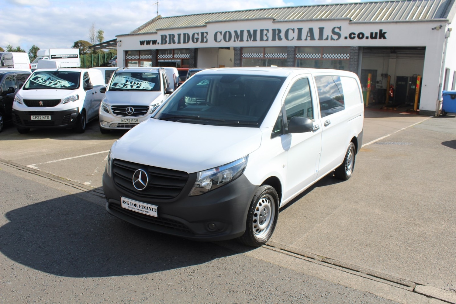 Used Mercedes-Benz Vito 2023 for sale - 76262874: Photo 1