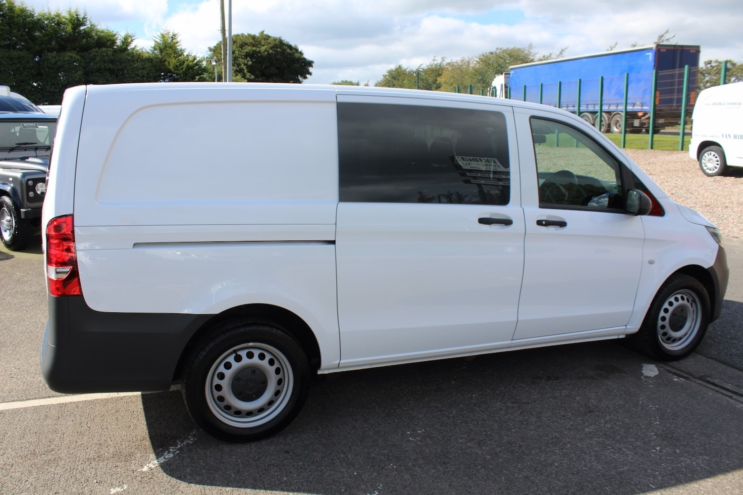 Used Mercedes-Benz Vito 2023 for sale - 76262874: Photo 8