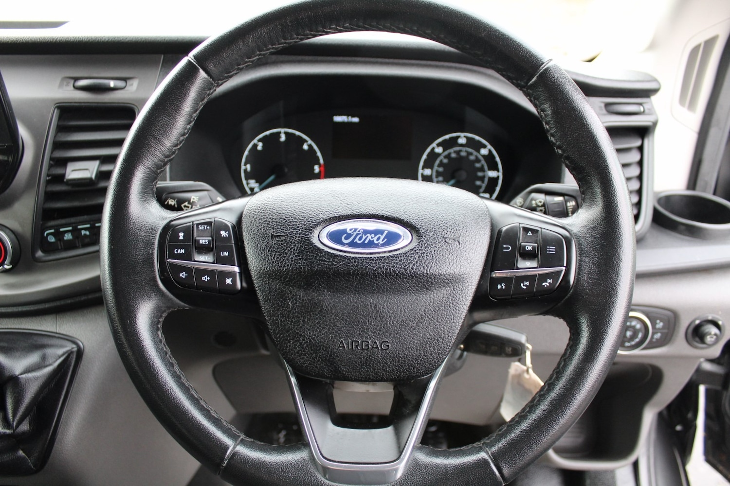 Used Ford Transit 2019 for sale - 76265309: Photo 15