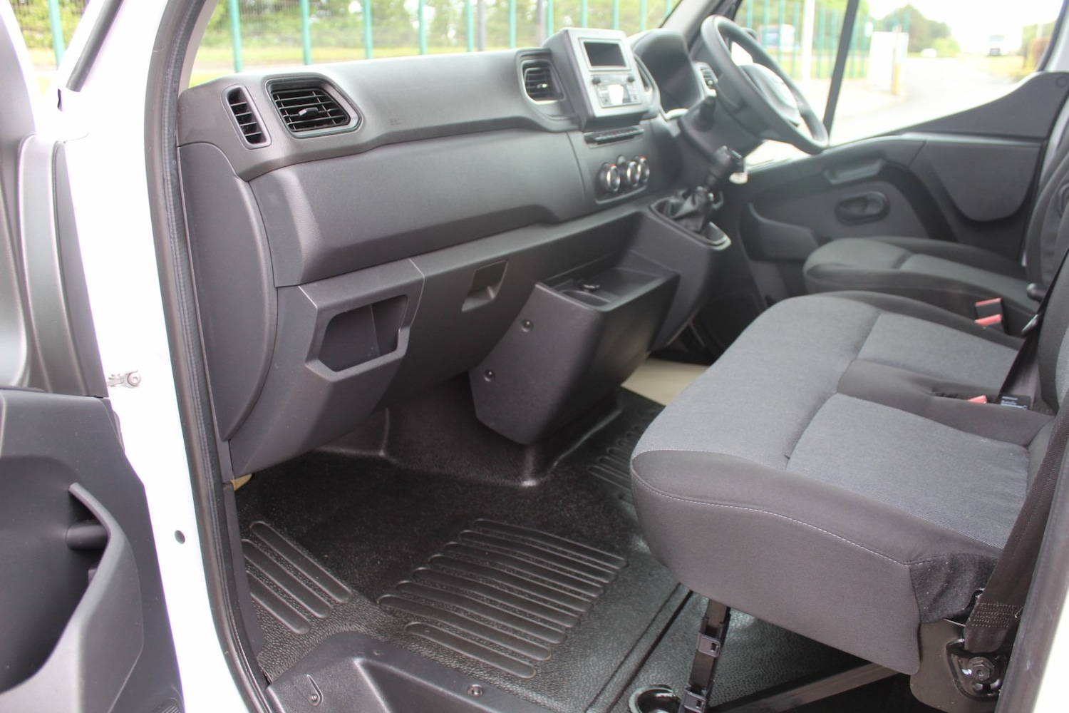 Used Nissan Interstar 2023 for sale - 76263027: Photo 11