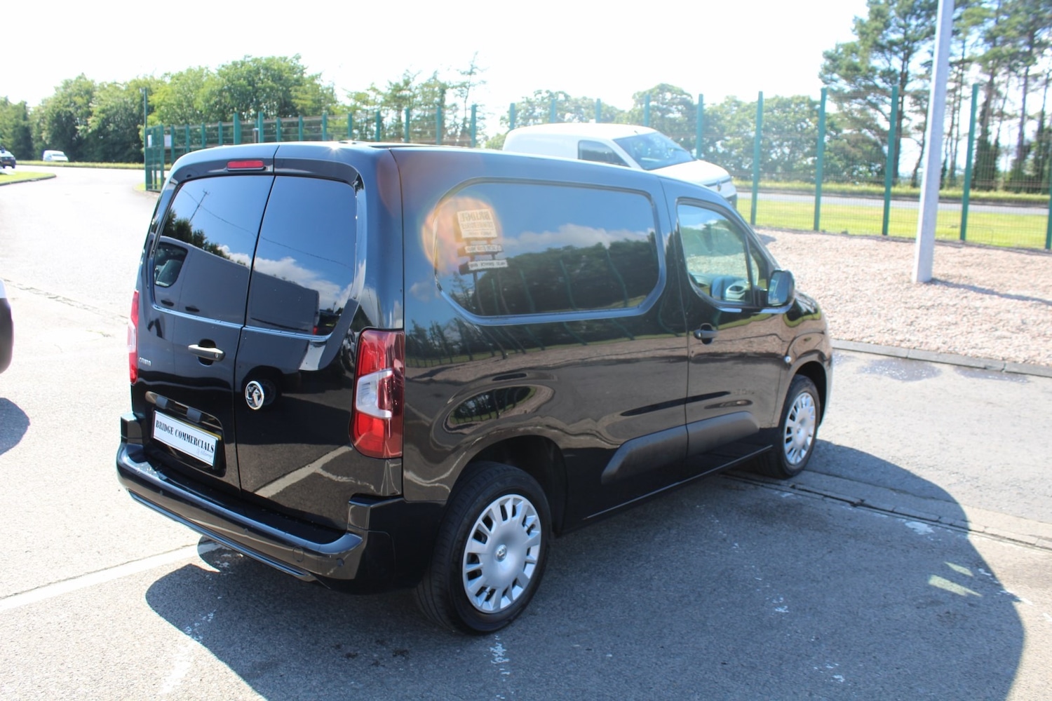 Used Vauxhall Combo 2022 for sale - 76263689: Photo 4