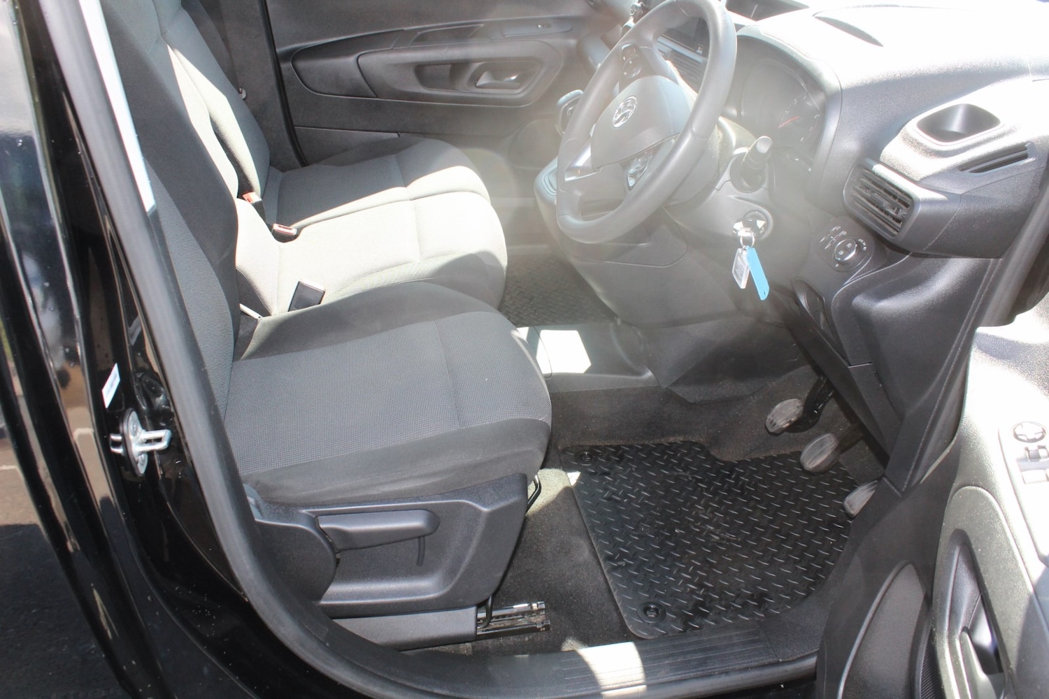 Used Vauxhall Combo 2022 for sale - 76263689: Photo 8