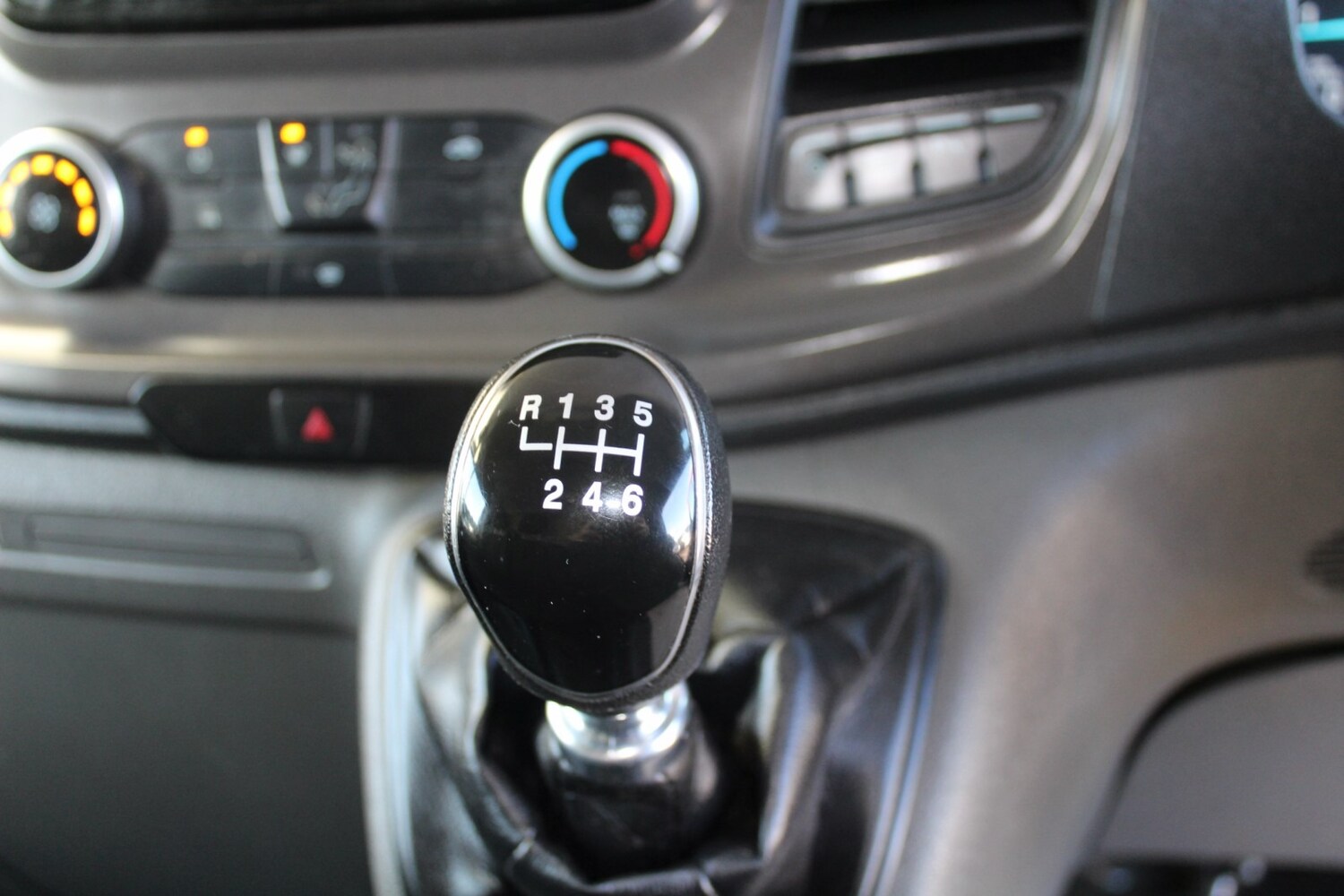 Used Ford Transit Custom 2022 for sale - 76682429: Photo 15