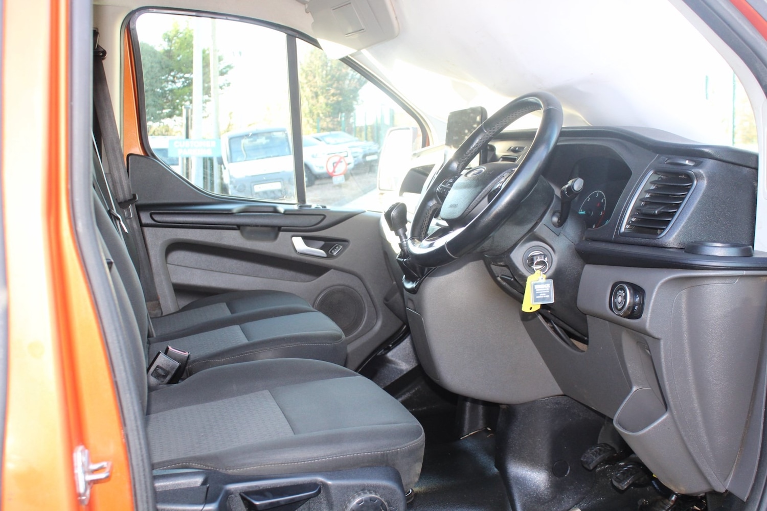 Used Ford Transit Custom 2022 for sale - 76682429: Photo 8