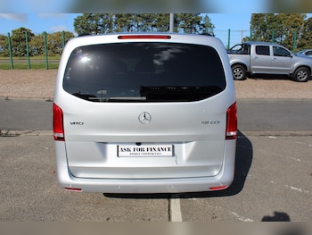 Used Mercedes-Benz Vito 2023 for sale - 76262841: Photo 4