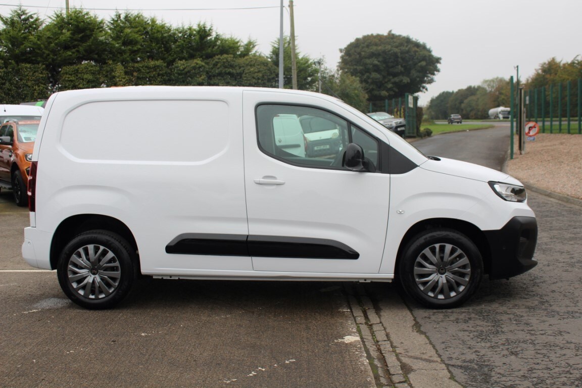 Used Citroen Berlingo 2024 for sale - 76298944: Photo 6