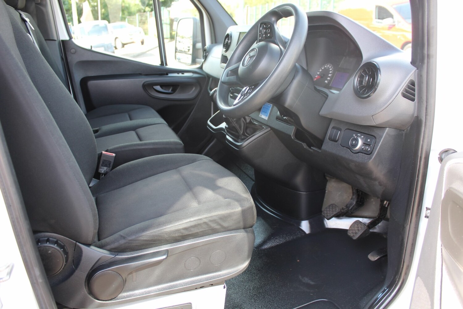 Used Mercedes-Benz Sprinter 2023 for sale - 76262711: Photo 12