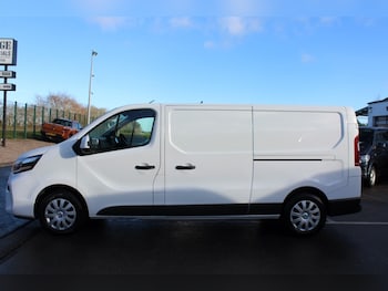 Used Nissan Primastar 2024 for sale - 76682299: Photo