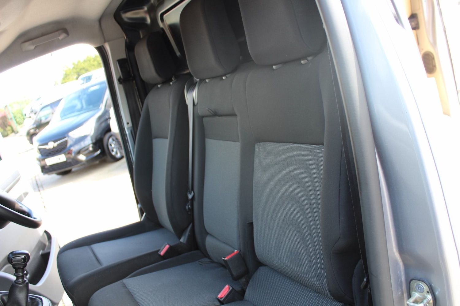 Used Peugeot Expert 2022 for sale - 76684031: Photo 15