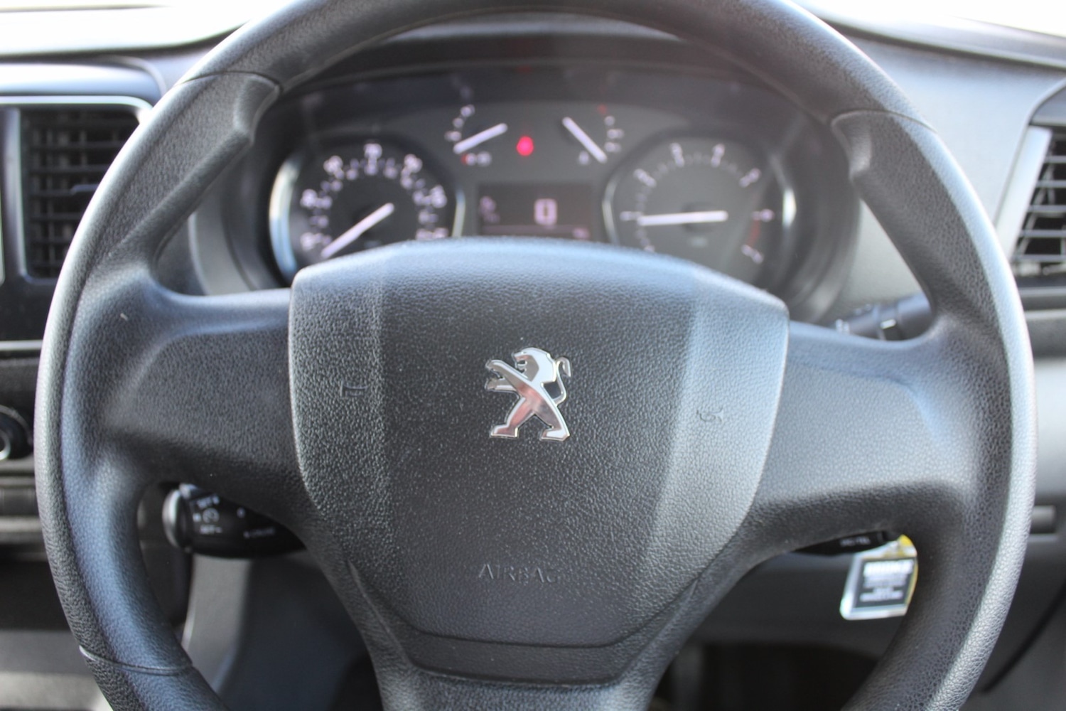 Used Peugeot Expert 2022 for sale - 76684031: Photo 18