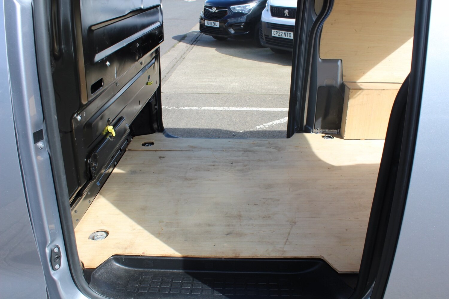 Used Peugeot Expert 2022 for sale - 76684031: Photo 25