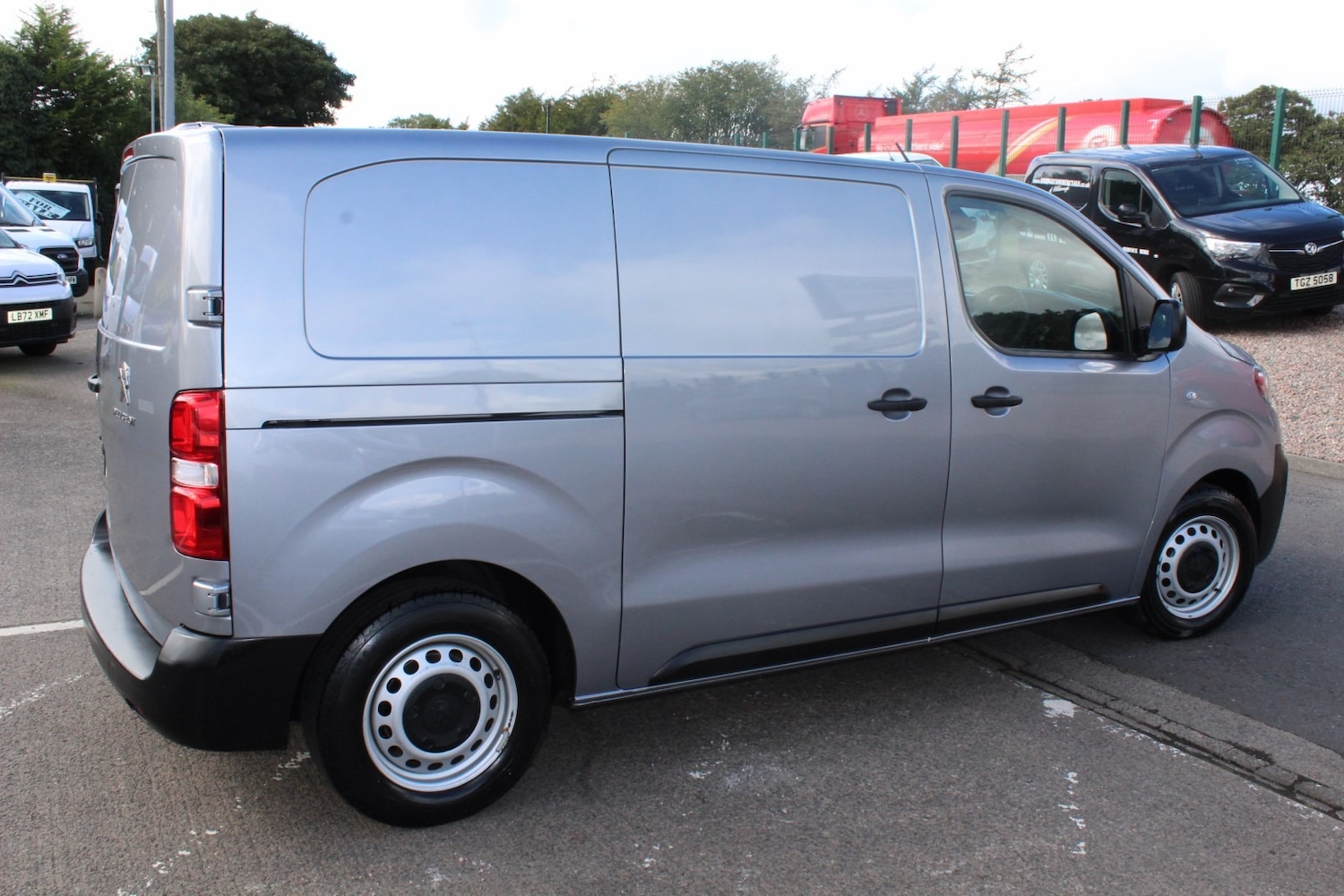 Used Peugeot Expert 2022 for sale - 76684031: Photo 8