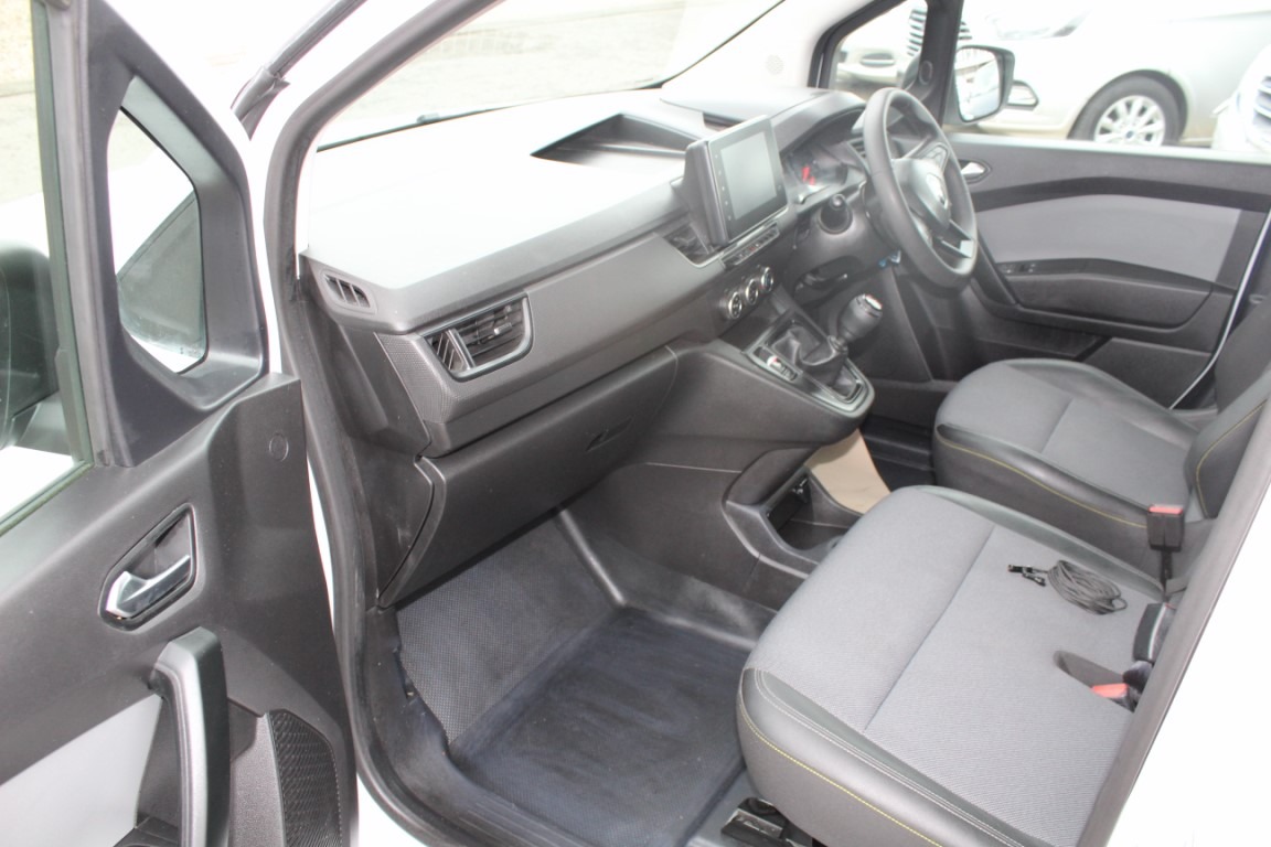 Used Renault Kangoo 2024 for sale - 76383428: Photo 13