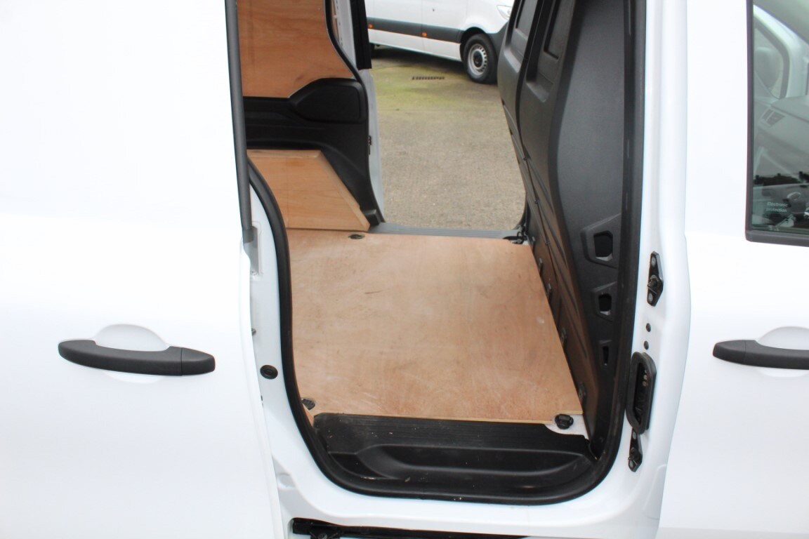 Used Renault Kangoo 2024 for sale - 76383428: Photo 26