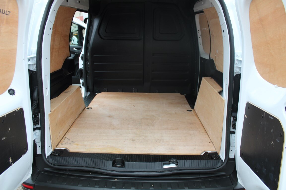 Used Renault Kangoo 2024 for sale - 76383428: Photo 27