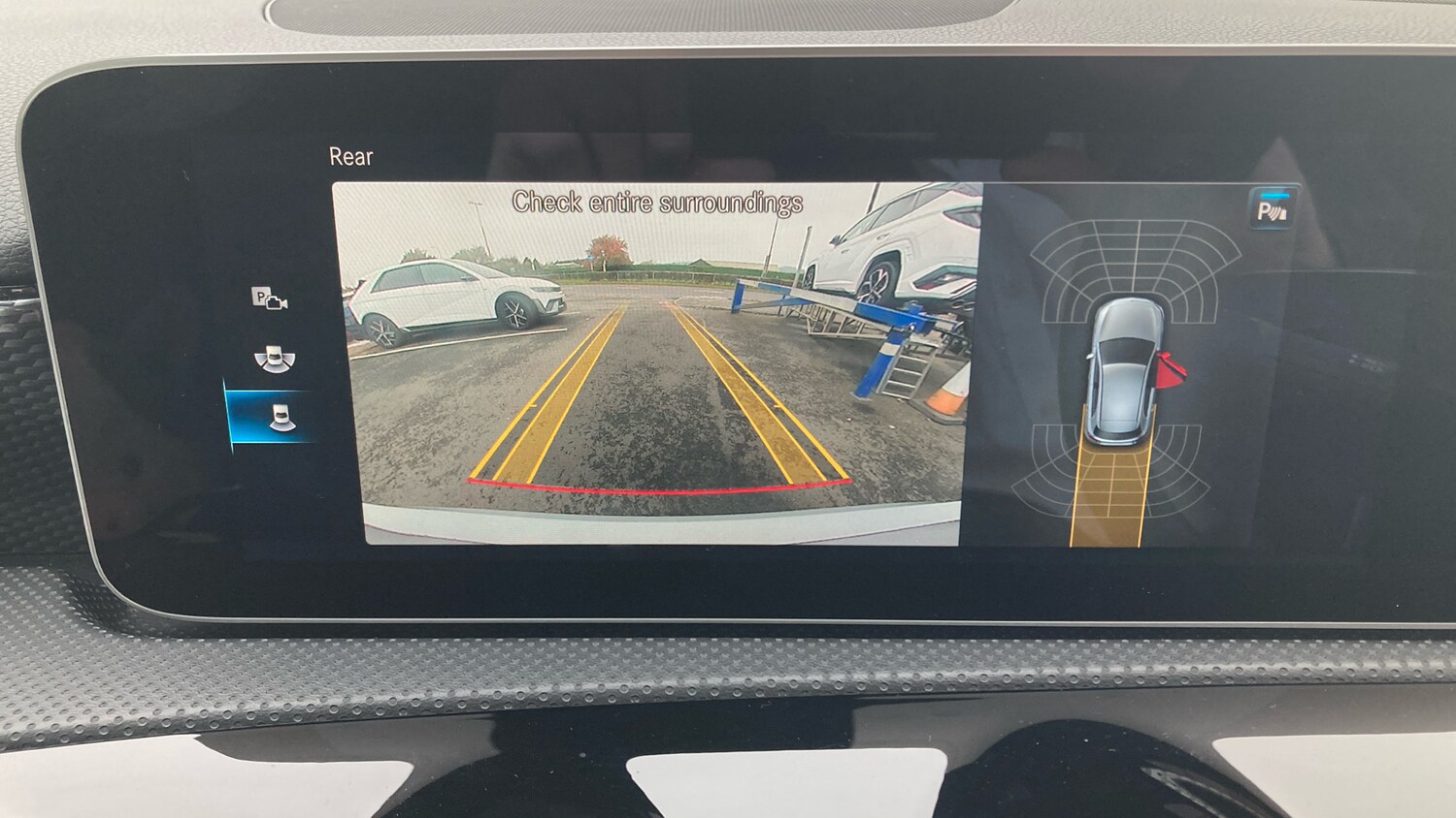 Used Mercedes-Benz A-Class 2018 for sale - 76205885: Photo 33