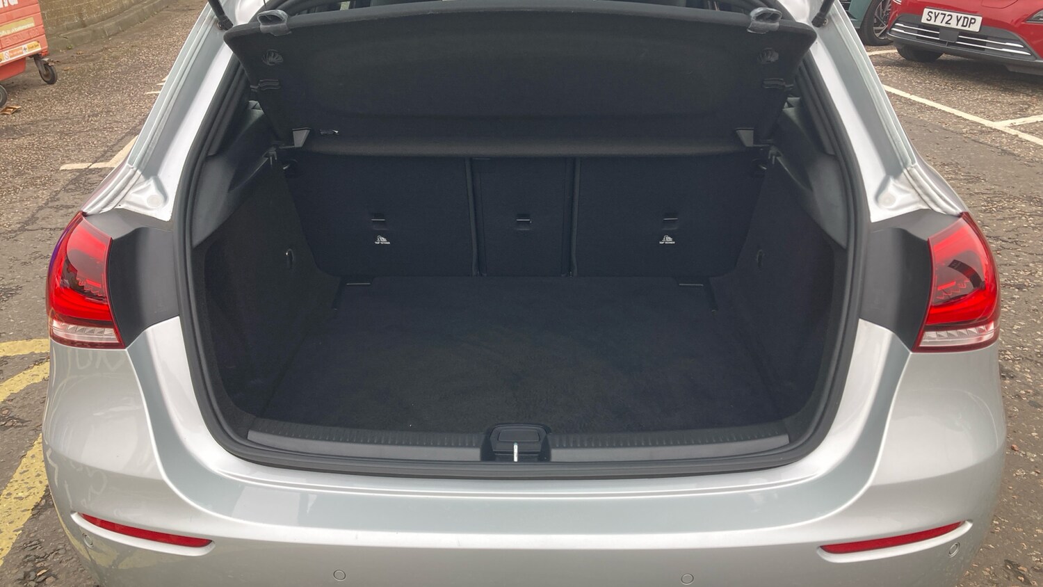 Used Mercedes-Benz A-Class 2018 for sale - 76205885: Photo 4