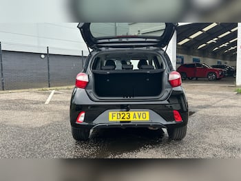 Used Hyundai i10 2023 for sale - 79717894: Photo