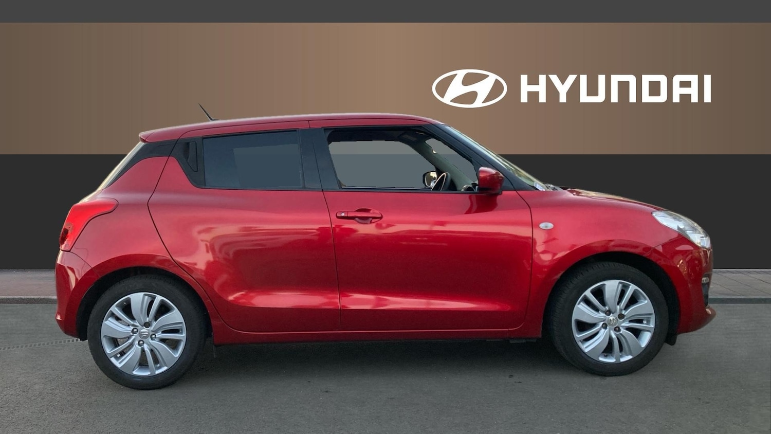 Used Suzuki Swift 2018 for sale - 76649960: Photo 5