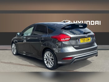 Used Ford Focus 2017 for sale - 75502198: Photo