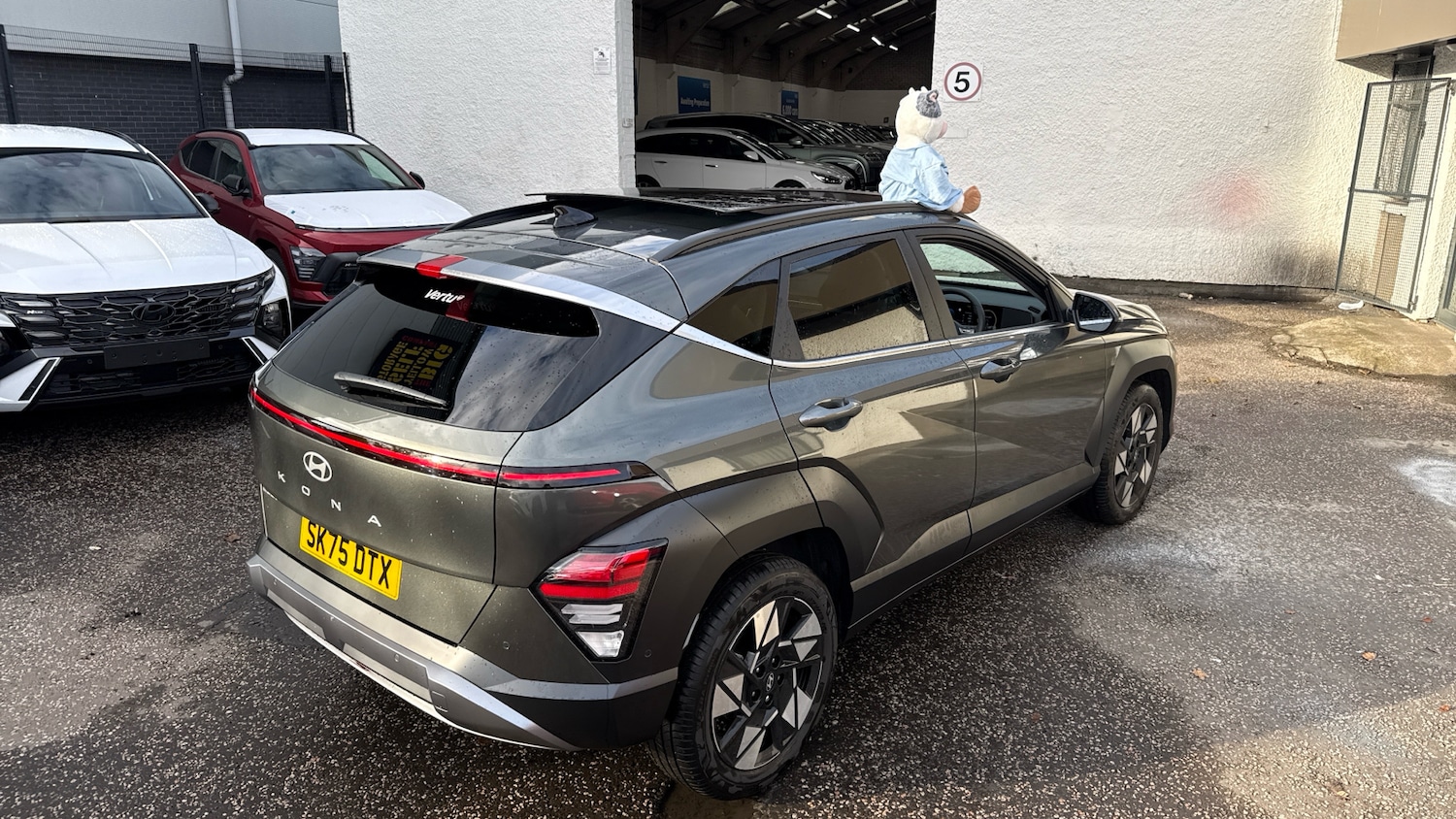 Used Hyundai KONA 2025 for sale - 76762347: Photo 44