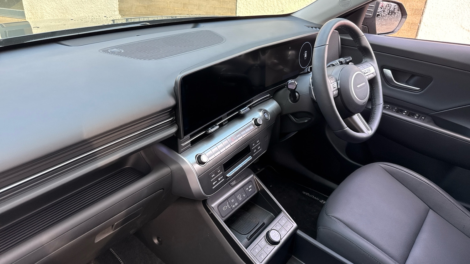 Used Hyundai KONA 2025 for sale - 76762347: Photo 9