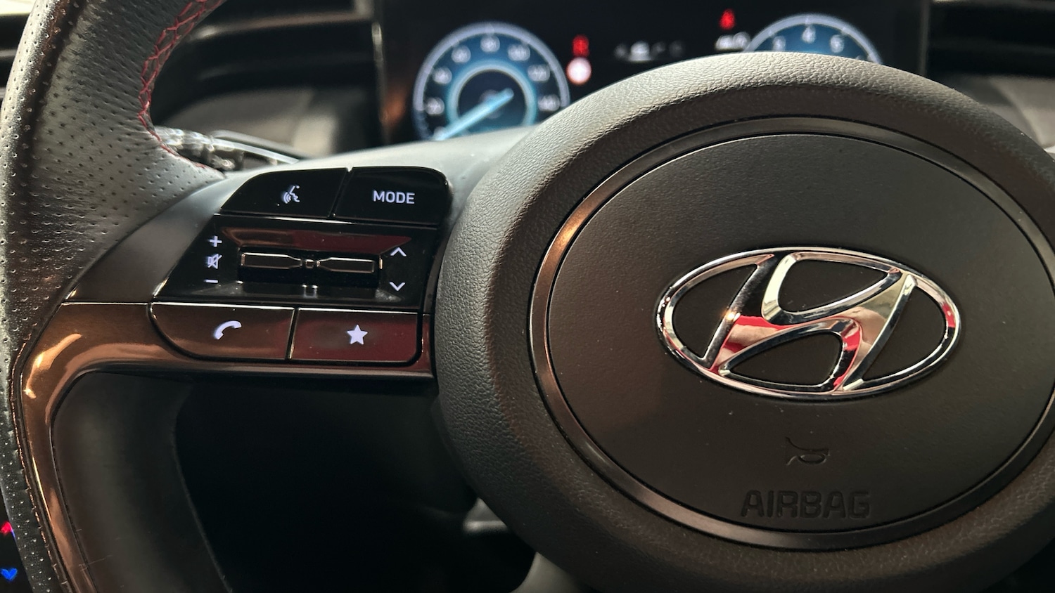 Used Hyundai TUCSON 2022 for sale - 76957369: Photo 42