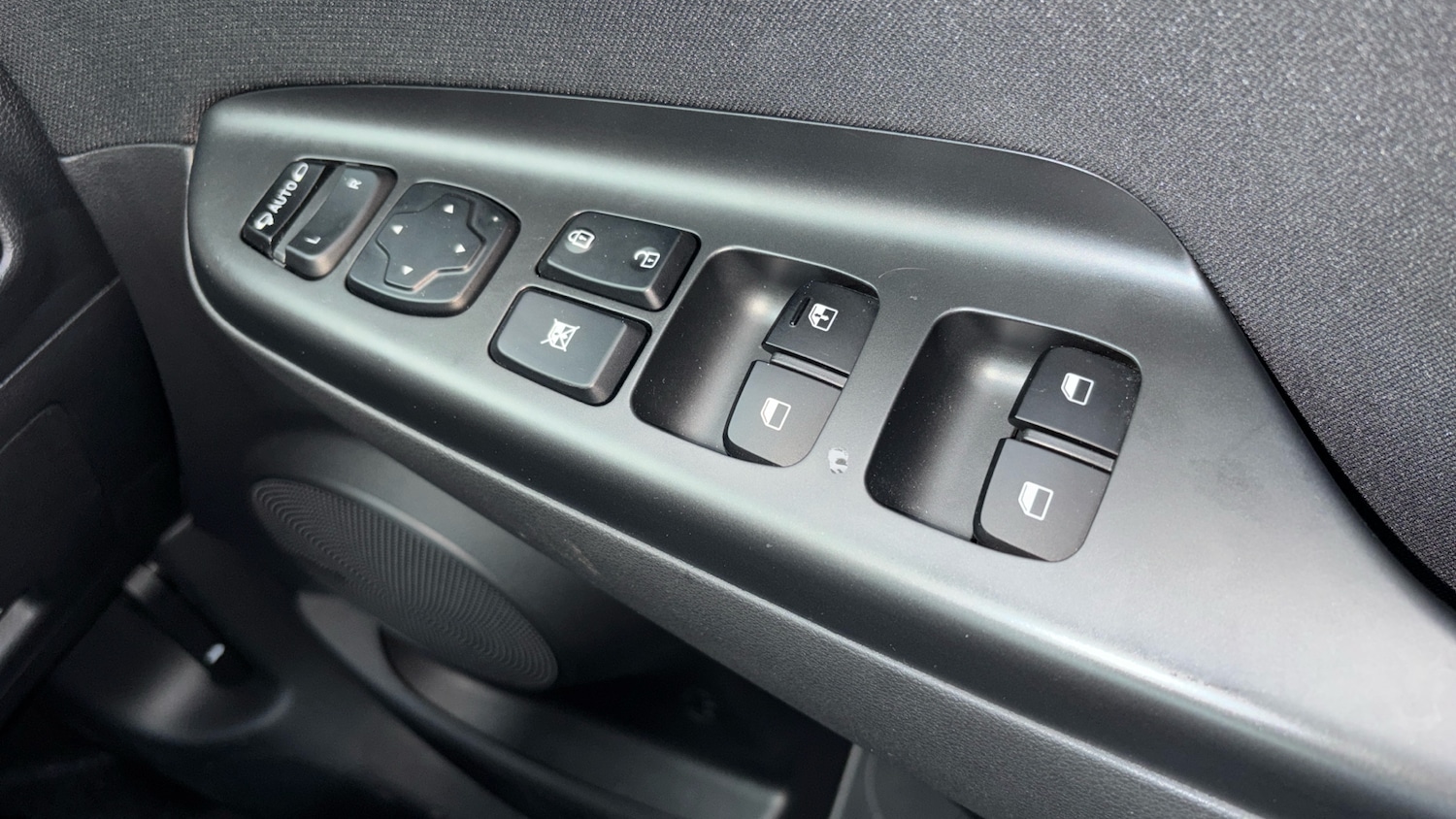 Used Hyundai KONA 2023 for sale - 75999479: Photo 36