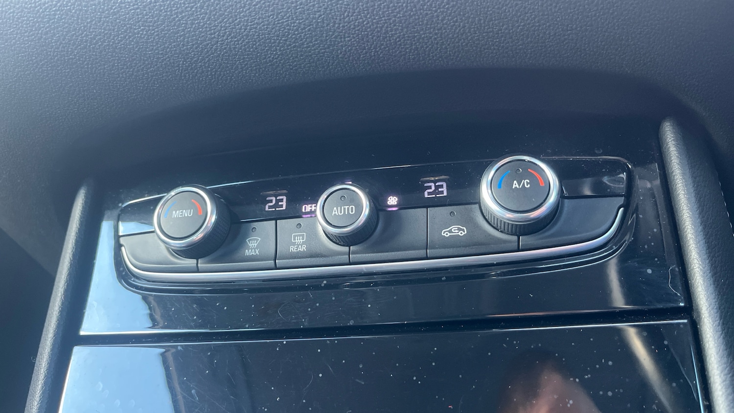 Used Vauxhall Grandland X 2019 for sale - 76427763: Photo 30