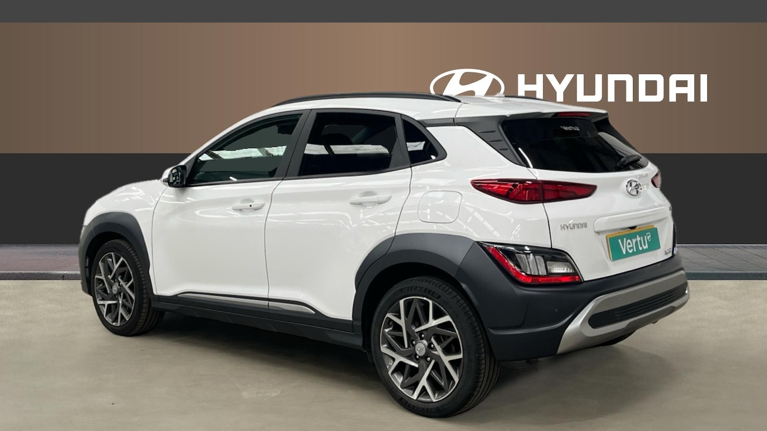 Used Hyundai KONA 2021 for sale - 76131152: Photo 2