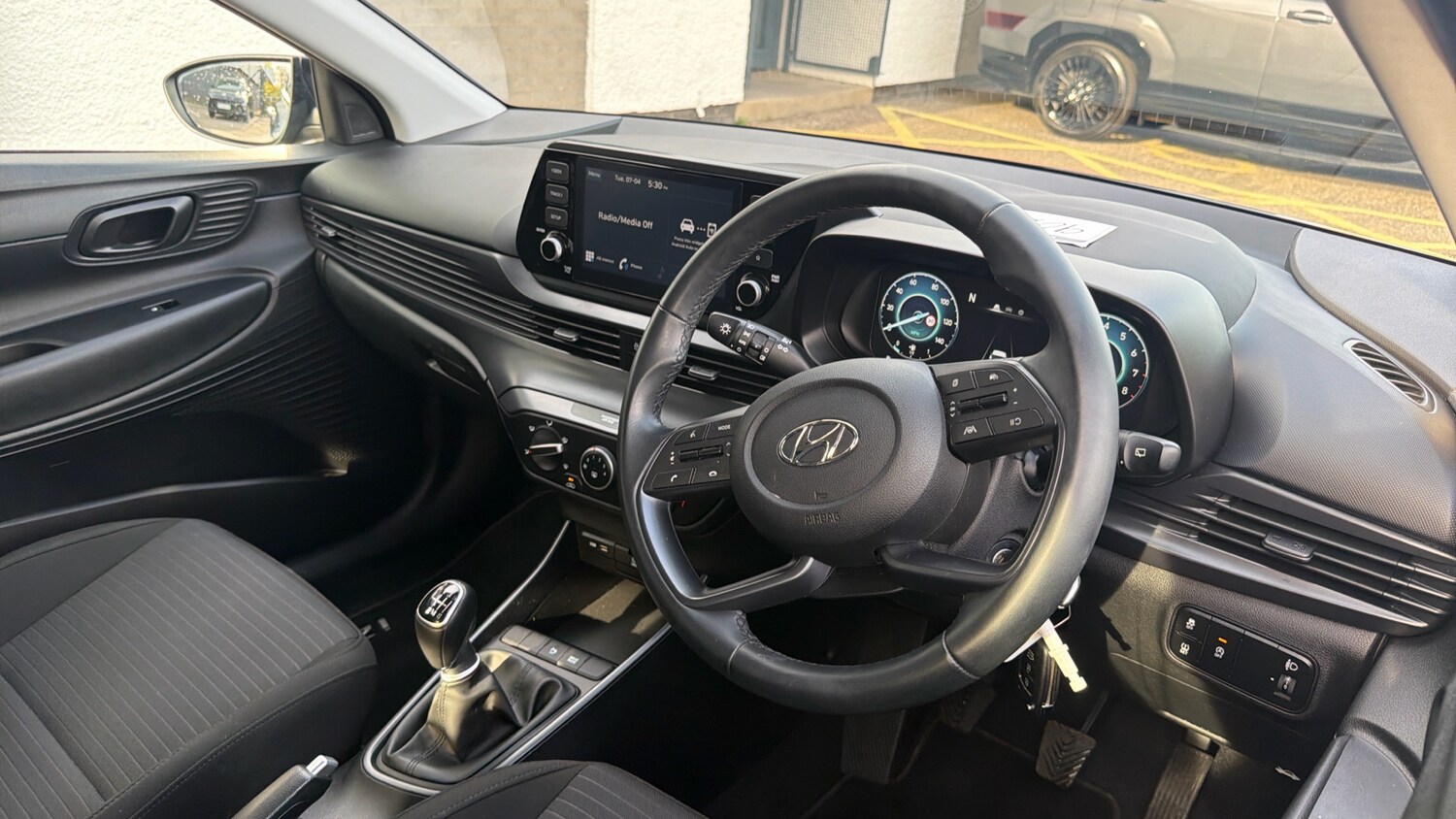 Used Hyundai i20 2023 for sale - 78190924: Photo 11