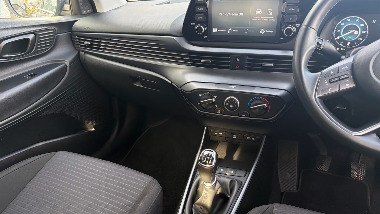 Used Hyundai i20 2023 for sale - 78190924: Photo 14