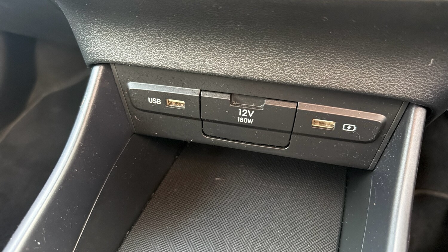 Used Hyundai i20 2023 for sale - 78190924: Photo 24