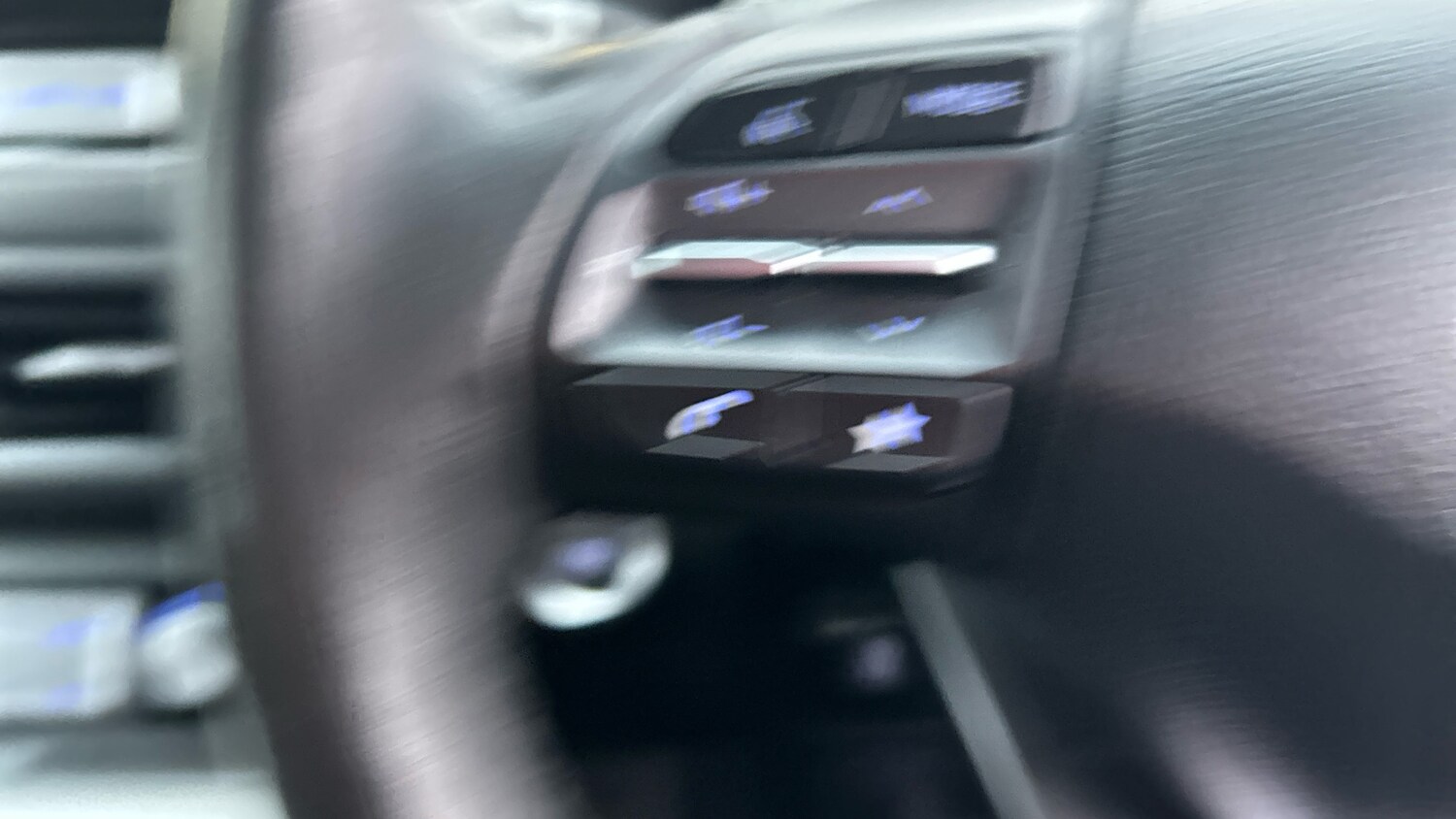 Used Hyundai KONA 2022 for sale - 77375804: Photo 34