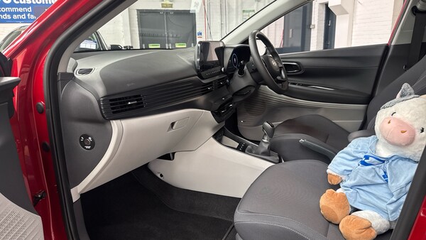 Used Hyundai BAYON 2024 for sale - 76205899: Photo 43