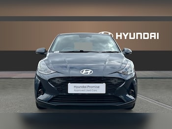 Used Hyundai i10 2023 for sale - 79557120: Photo