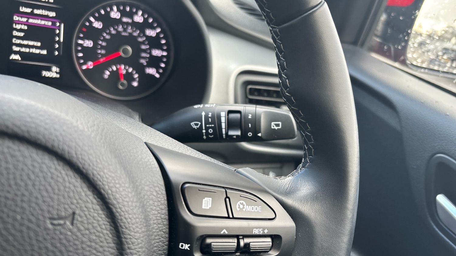 Used Kia Stonic 2023 for sale - 78190929: Photo 30