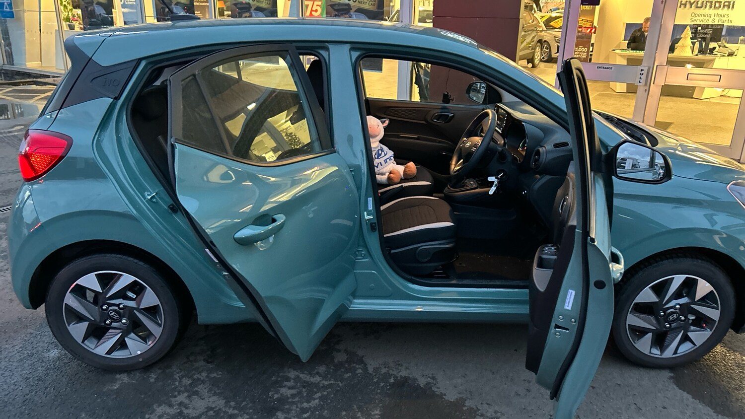 Used Hyundai i10 2025 for sale - 76493784: Photo 37