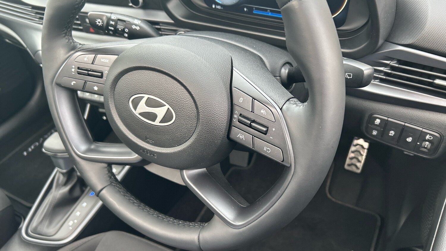 Used Hyundai BAYON 2025 for sale - 77170296: Photo 24