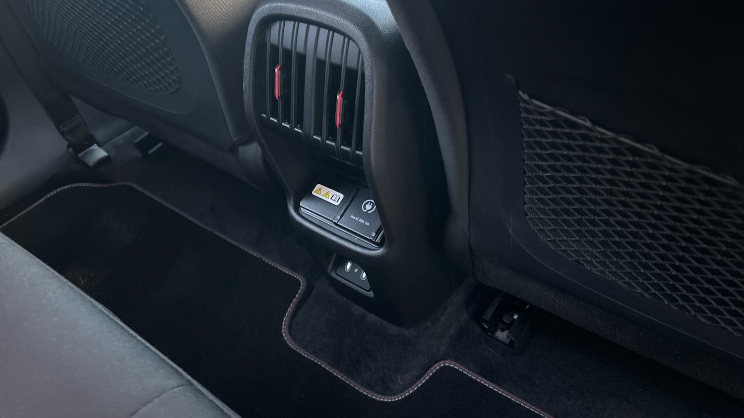 Used Hyundai KONA 2025 for sale - 77138437: Photo 31