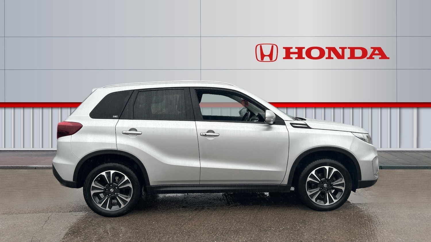 Used Suzuki Vitara 2022 for sale - 77493217: Photo 5